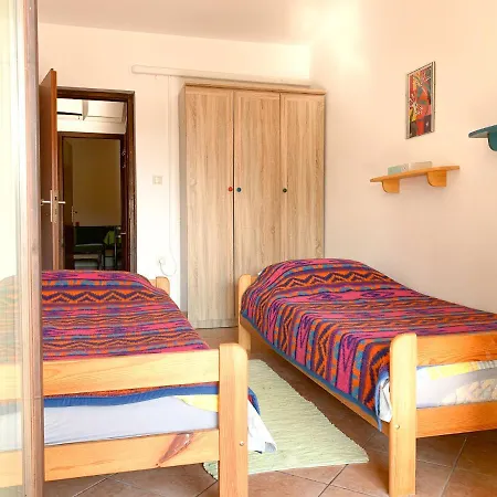Sincic Apartment *